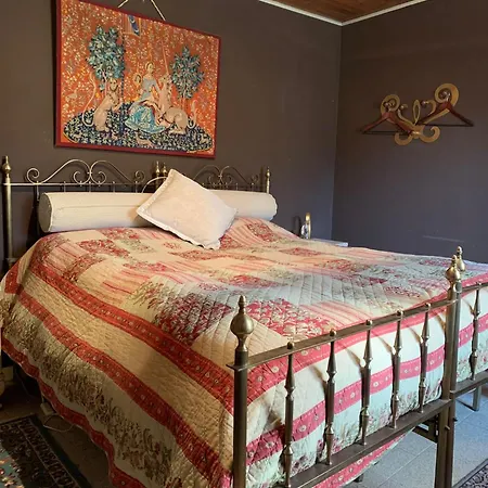La Baia Dei Lupi Bed & Breakfast Rezzano