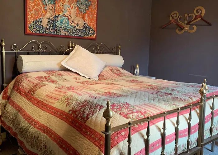 La Baia Dei Lupi Bed & Breakfast Rezzano