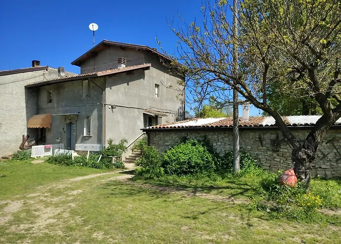 Bed & Breakfast La Baia Dei Lupi Rezzano